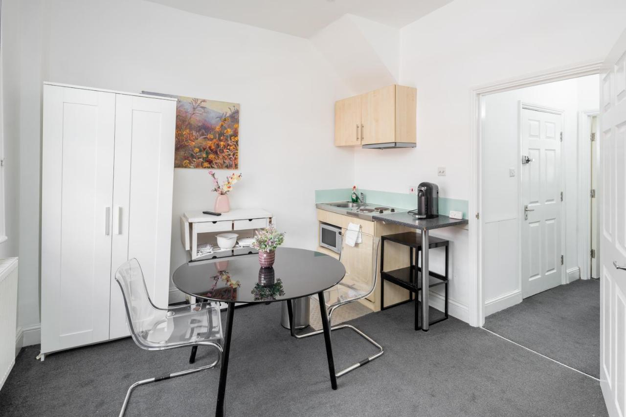 Apartmán Cosy 1-Bed Flat On King'S Road In Chelsea, West Londýn Exteriér fotografie